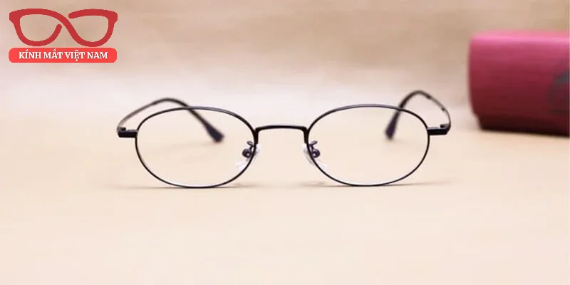 Yếu tố quan trọng cần chú ý khi lựa chọn gọng kính